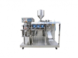 Bag feeding packaging machine